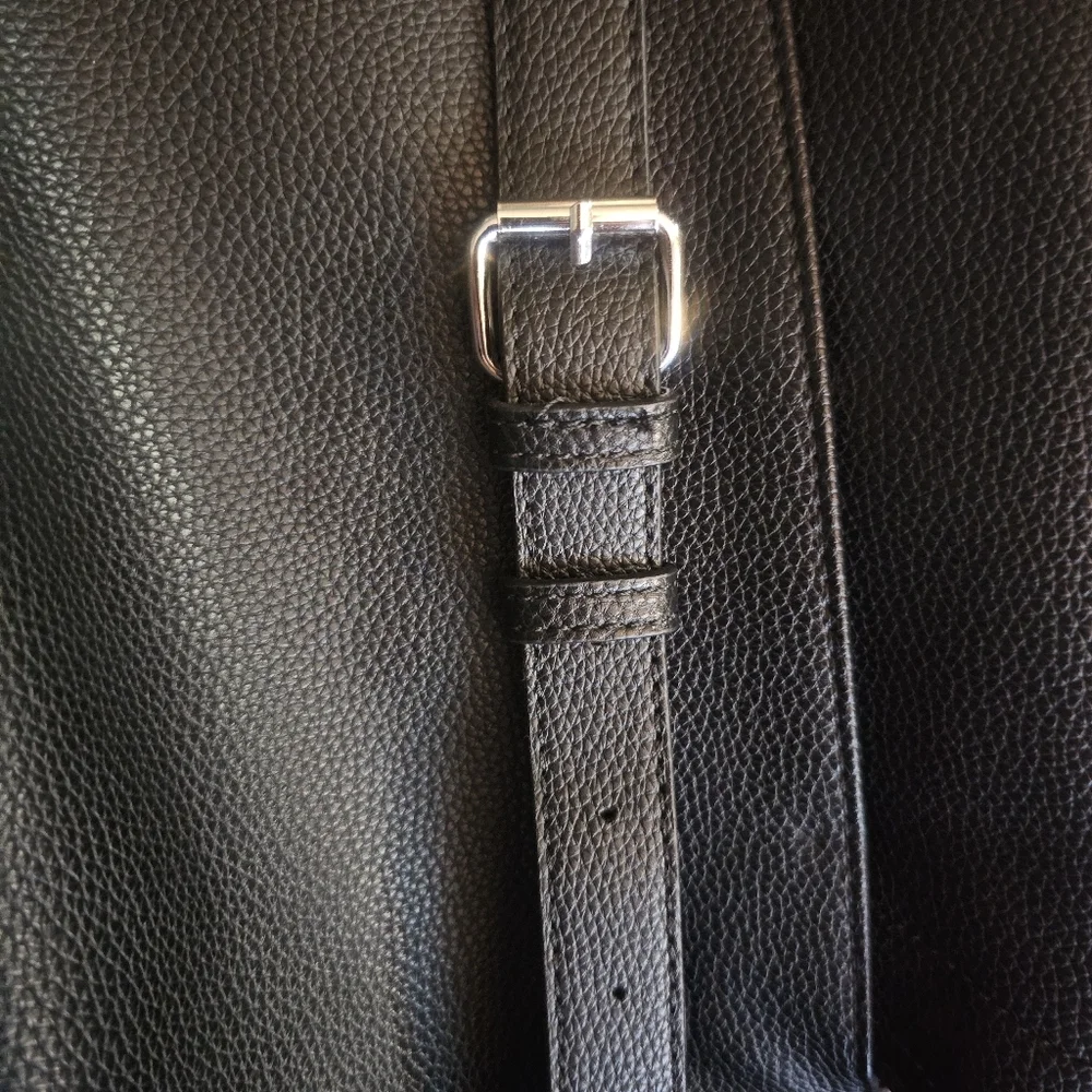 Rae Dunn Black Pebbled Leather Medium Shoulder Crossbody Adjustable Strap